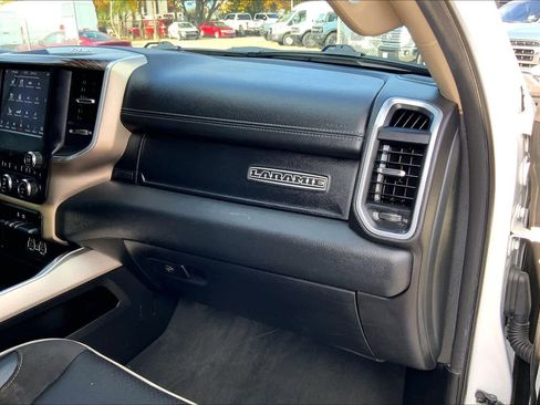 Used 2020 RAM 1500 Laramie image 15