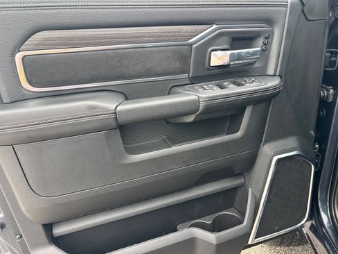 New 2026 RAM 2500 Laramie w/ Night Edition AWD/4WD image 10