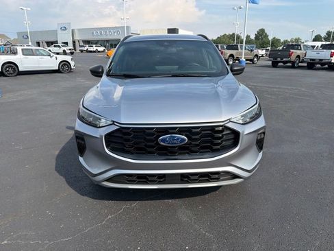 Used 2024 Ford Escape ST-Line w/ Tech Pack #1 AWD/4WD image 12