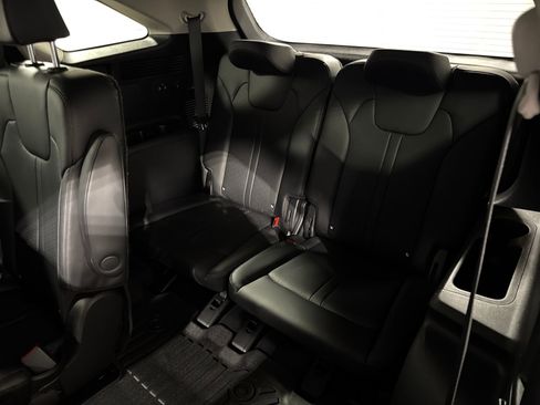 Certified 2022 Kia Sorento EX AWD/4WD image 27