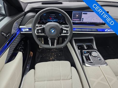 Certified 2023 BMW i7 xDrive60 AWD/4WD image 13