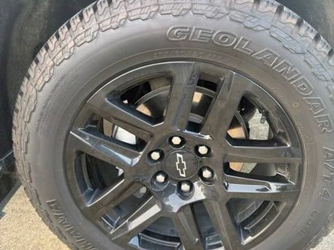 Used 2023 Chevrolet Silverado 1500 RST w/ Convenience Package II RWD image 14
