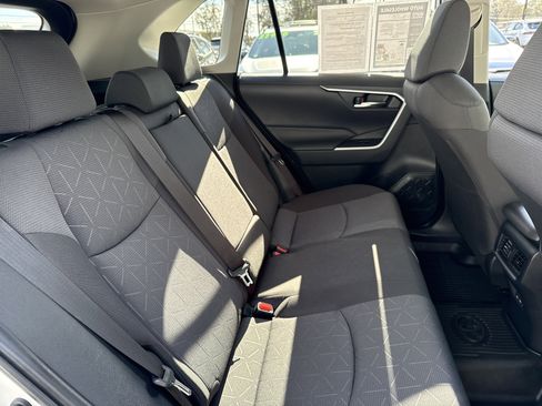 Used 2024 Toyota RAV4 XLE image 14