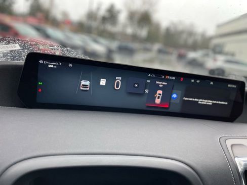 Used 2025 Ford Expedition Max Platinum image 14