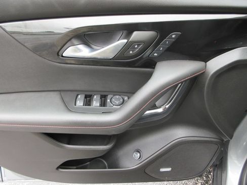 Certified 2023 Chevrolet Blazer RS w/ Driver Confidence II Package FWD image 21
