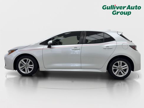 Used 2021 Toyota Corolla SE FWD image 3