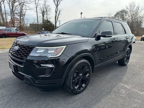 Used 2019 Ford Explorer Sport w/ Equipment Group 401A image 3