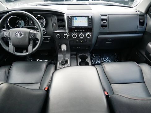 Used 2022 Toyota Sequoia TRD Pro AWD/4WD image 14