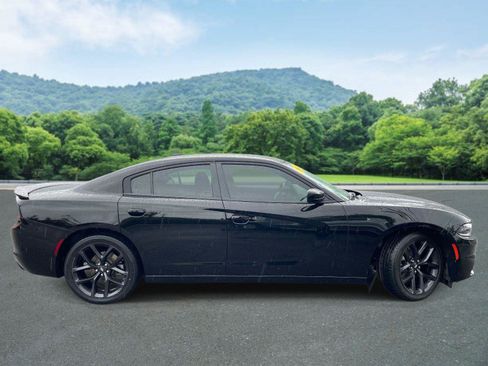 Used 2023 Dodge Charger SXT w/ Blacktop Package RWD image 22