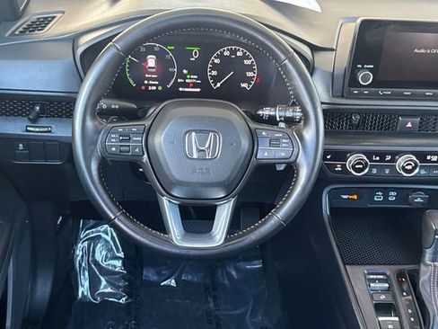 Used 2025 Honda CR-V Sport image 11