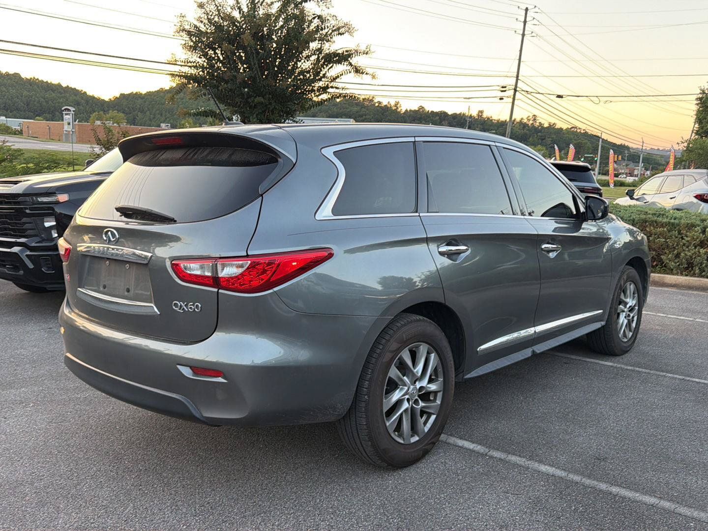 Used 2015 INFINITI QX60 FWD image 3