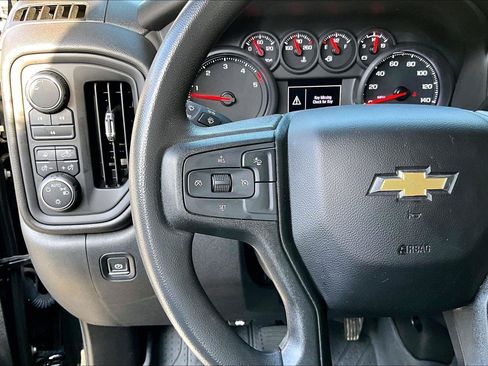 Used 2024 Chevrolet Silverado 2500 Custom w/ Custom Value Package AWD/4WD image 20