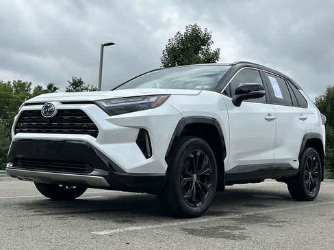 Used 2024 Toyota RAV4 XSE w/ Advanced Technology Package AWD/4WD image 20