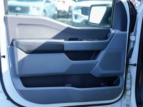 Used 2022 Ford F150 XLT w/ Trailer Tow Package image 16