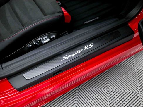 Used 2025 Porsche 718 Boxster Spyder RS RWD image 59