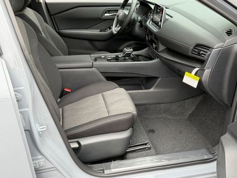 New 2026 Nissan Rogue SV FWD image 25