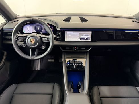 New 2026 Porsche Macan Electric image 29