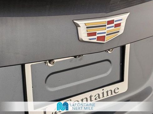 Used 2019 Cadillac XT4 Sport w/ Driver Awareness Package FWD image 10