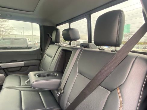 New 2026 Ford F250 Lariat w/ Lariat Premium Package AWD/4WD image 24