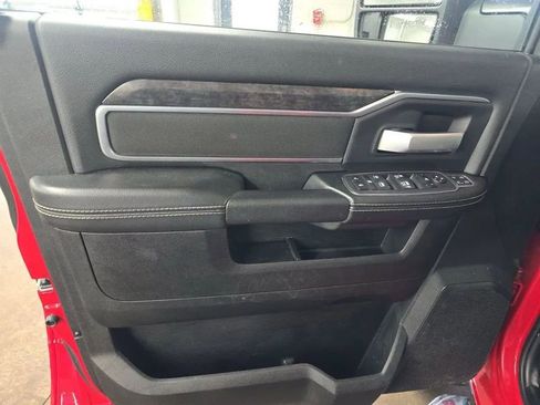 Used 2024 RAM 2500 Big Horn w/ Bed Utility Group image 9