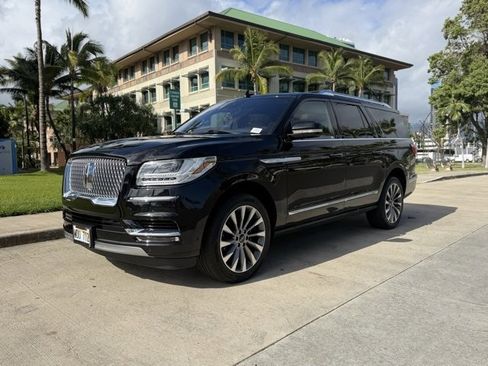 Used 2020 Lincoln Navigator L Reserve w/ Equipment Group 201A Reserve image 6