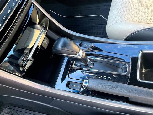 Used 2016 Honda Accord EX-L image 15