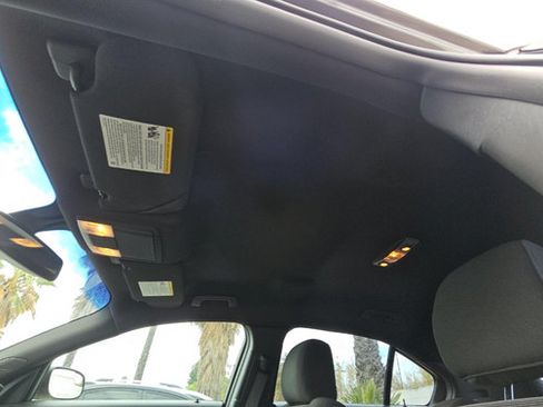 Used 2016 Ford Taurus SEL FWD image 14