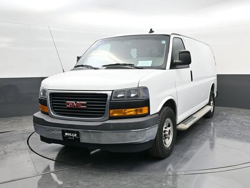 Used 2019 GMC Savana 2500 Work Van w/ Driver Convenience Package image 2