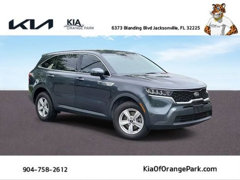 Used 2021 Kia Sorento LX AWD/4WD image 1