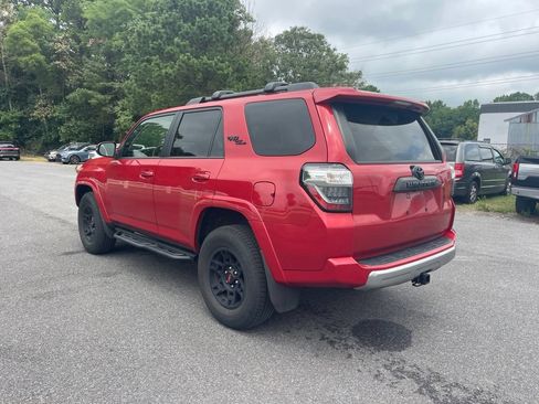 Used 2023 Toyota 4Runner TRD Off-Road Premium w/ Off Road Premium Plus Package AWD/4WD image 3