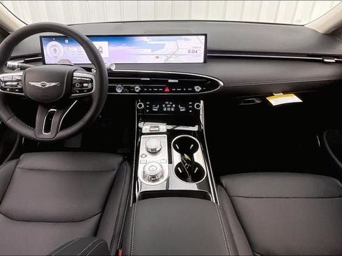 New 2026 Genesis GV70 2.5T AWD/4WD image 6