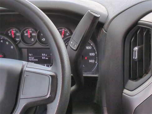 Used 2022 Chevrolet Silverado 2500 Custom w/ Custom Value Package image 21