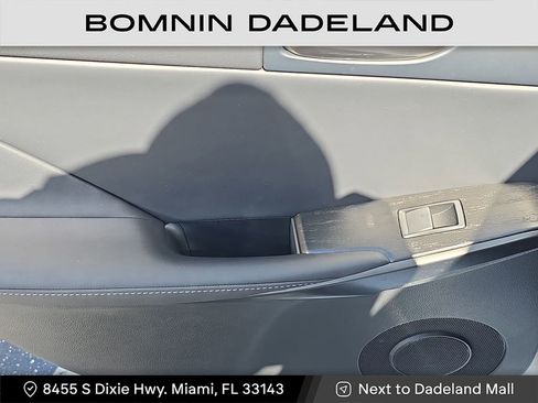 Used 2023 Lexus IS 300 w/ Premium Package image 11