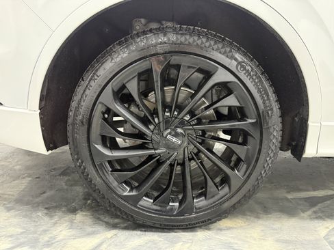 Used 2023 Lincoln Aviator Reserve w/ Jet Appearance Package image 31