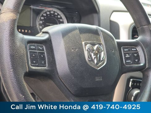 Used 2017 RAM 1500 Classic SLT AWD/4WD image 20