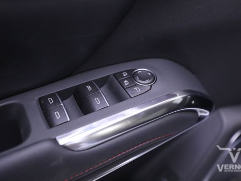 New 2026 Chevrolet Traverse RS image 18