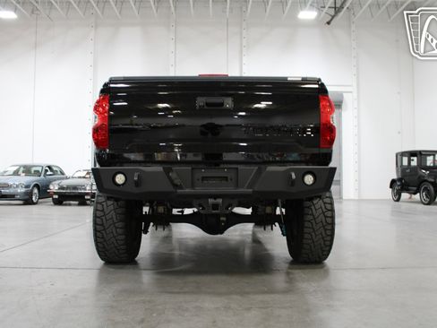 Used 2014 Toyota Tundra SR5 w/ TRD Off Road Package image 32