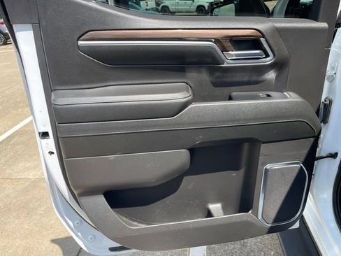 Used 2023 Chevrolet Silverado 1500 LT Trail Boss w/ Protection Package AWD/4WD image 19