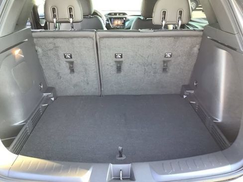Used 2023 Chevrolet TrailBlazer RS w/ Sun and Liftgate Package AWD/4WD image 14