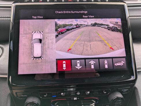 Used 2023 Jeep Grand Cherokee L Limited w/ Luxury Tech Group II image 29