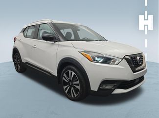 Used 2020 Nissan Kicks SR FWD video 1