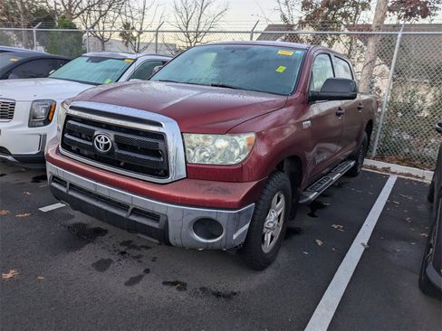 Used 2010 Toyota Tundra 2WD CrewMax image 4