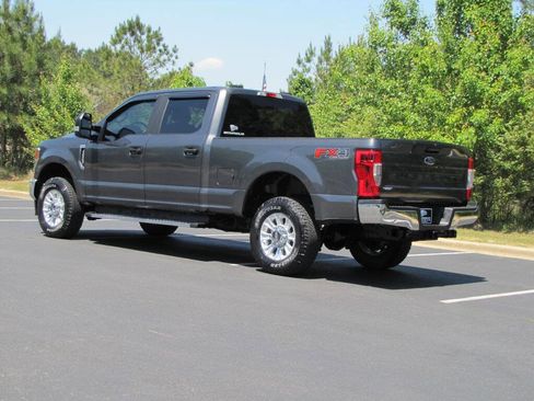 Used 2020 Ford F250 XL w/ STX Appearance Package image 7