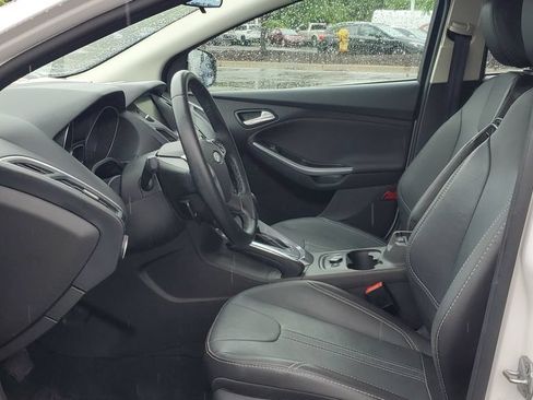 Used 2013 Ford Focus Titanium FWD image 7