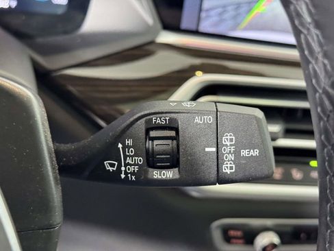 Used 2023 BMW X5 M50i w/ Executive Package image 24