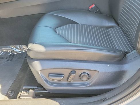 Used 2023 Toyota Camry SE FWD image 24