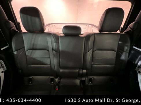 Used 2022 Jeep Gladiator Overland image 24