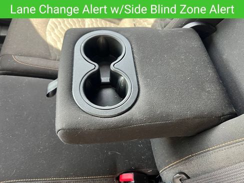 Used 2018 Chevrolet Equinox LT FWD image 33