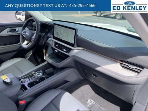 New 2026 Ford Explorer Active image 25