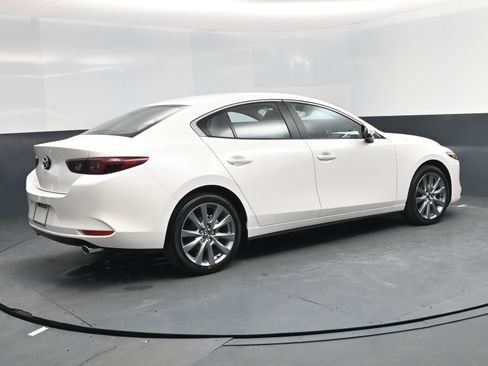 New 2026 MAZDA MAZDA3 2.5 S Sedan w/ Preferred Pkg image 4
